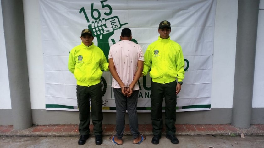 ¡Abusivo! Le estaba pidiendo 500.000 pesos a una jovencita de 16 años de edad para no compartir en redes sociales fotos íntimas de ella