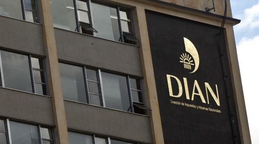 Recaudo de impuestos de fin de año podría verse afectado por marchas del paro nacional: DIAN