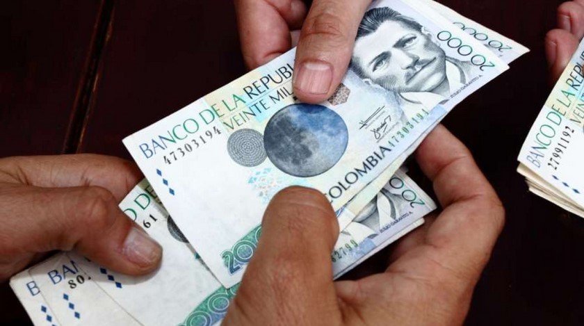 Gobierno decidió extender ayuda para el pago de la prima a salarios de hasta un millón de pesos