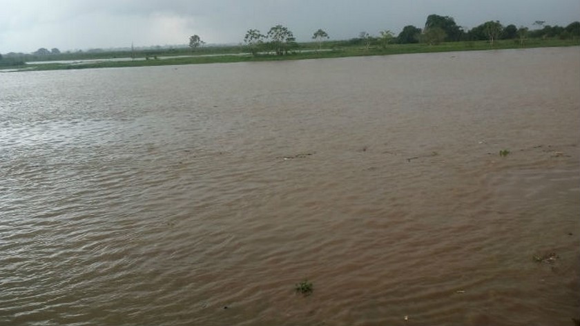Un muerto y dos heridos dejó grave choque de dos lanchas que llevaban 10 pasajeros en el río Atrato 