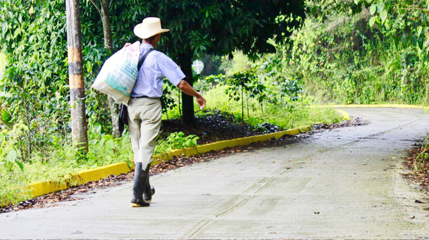 Gobierno inició proyecto para mejorar las vías rurales de 257 municipios a nivel nacional