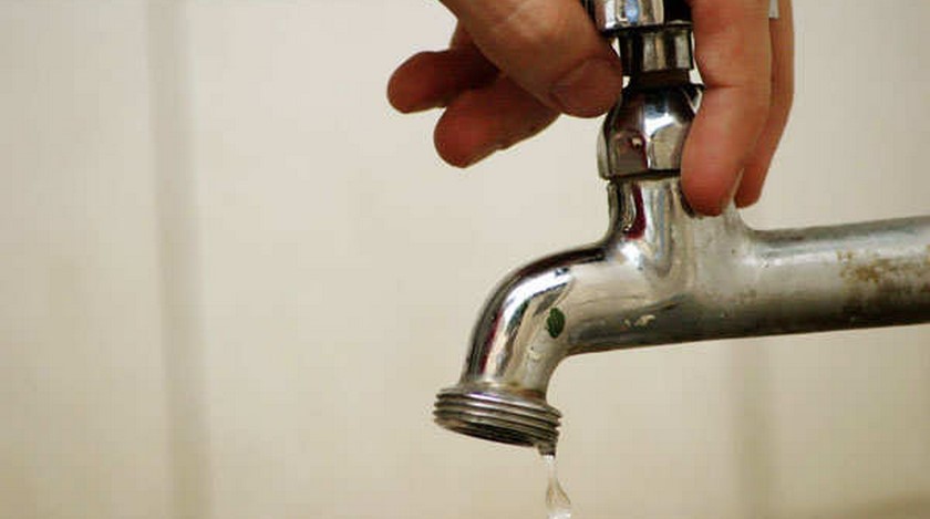 ¡Saque el balde y recoja de una vez! La otra semana se va el agua en varios puntos del Valle de Aburrá