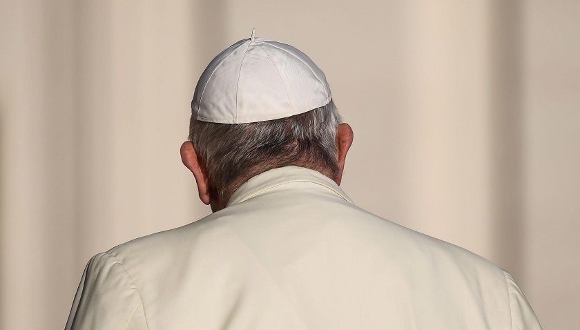 El papa aceptó renuncia de obispo acusado de encubrir a sacerdotes pedófilos