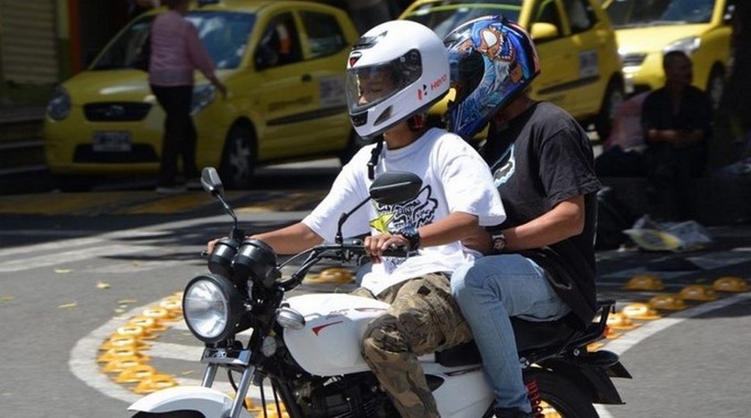 ¡Atención! Para cuidar la prima de los habitantes de Rionegro, decretan prohibición de parrillero hombre o mujer