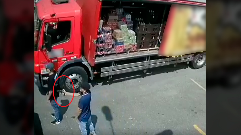 ¡No dejan trabajar! Ladrones le quitaron el producido a los repartidores de cerveza en La Campiña 1 robo en la campi%C3%B1a