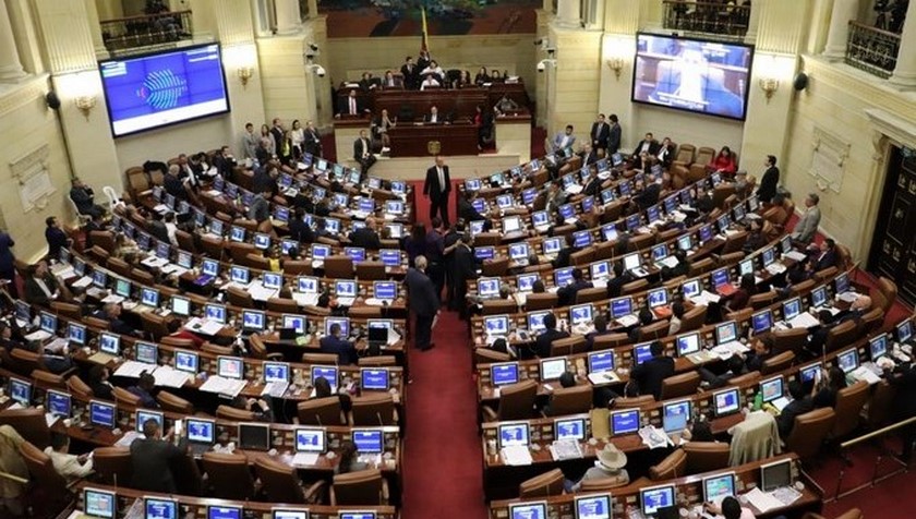 A exsenador le quitaron pensión de $21 millones mensuales, y entuteló para que se la devuelvan 1 17 12 19 Camara representantes congreso archivo