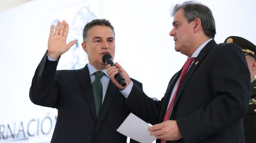 Aníbal Gaviria tomó las riendas de la Gobernación de Antioquia en Parques del Río