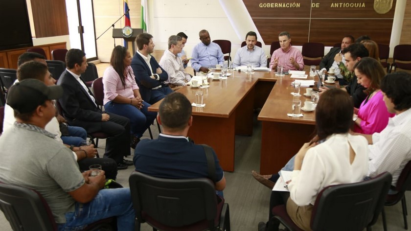 Reforestar 15 mil hectáreas, alternativa para contrarrestar la violencia en el Bajo Cauca