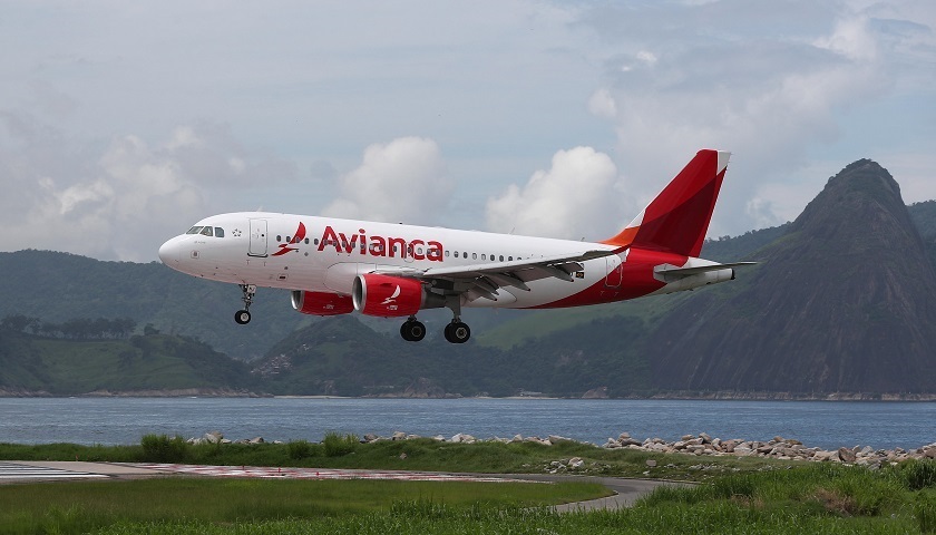 Gobierno si está pensando en salvar a Avianca, pero no como inversionista