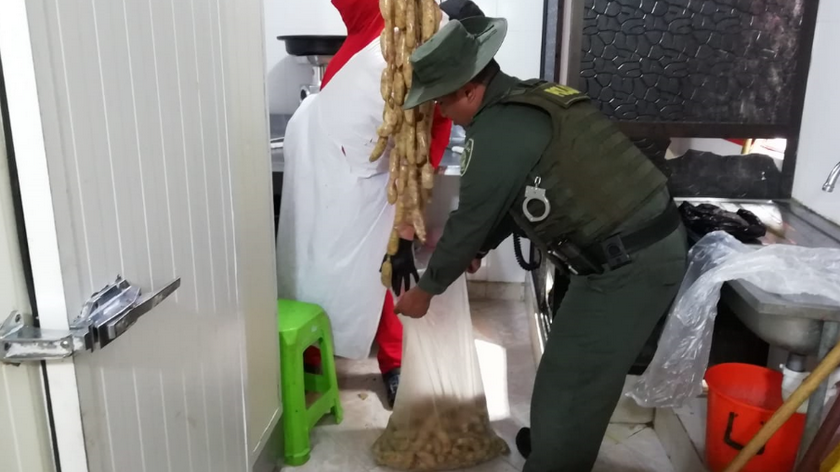 FOTOS: 120 kilos de carne fueron incautados en los barrios Blanquizal y Olaya 1 carne incautada