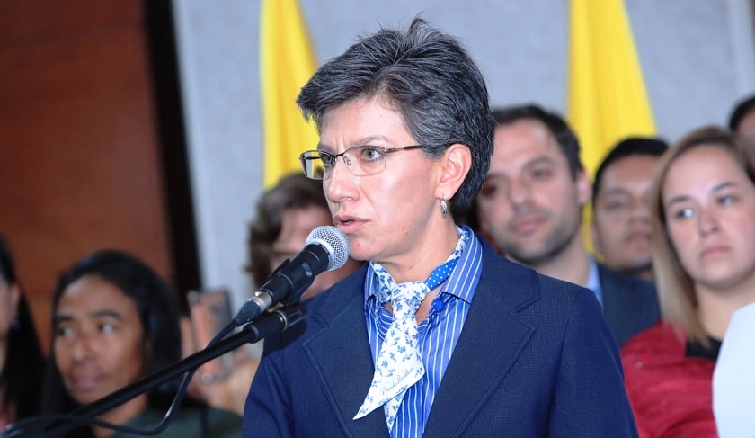 “Yo soy la alcaldesa de Bogotá, no de Twitter”, Claudia López habla de la tendencia sobre revocatoria de su mandato