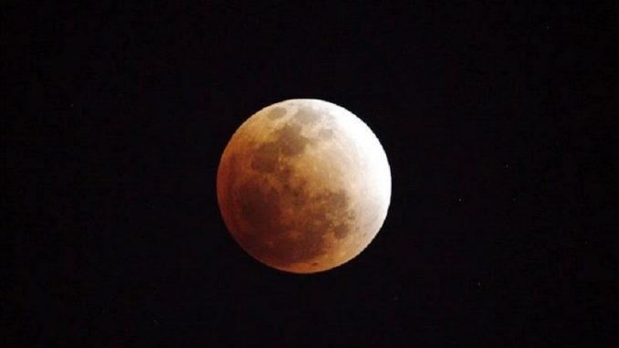 eclipse lunar