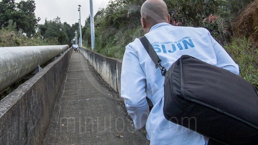 Dicen los vecinos que al que mataron en Carambolas, fue por robarle 3 homicidio 10 01 2020 entre carambolas y santa elena 3