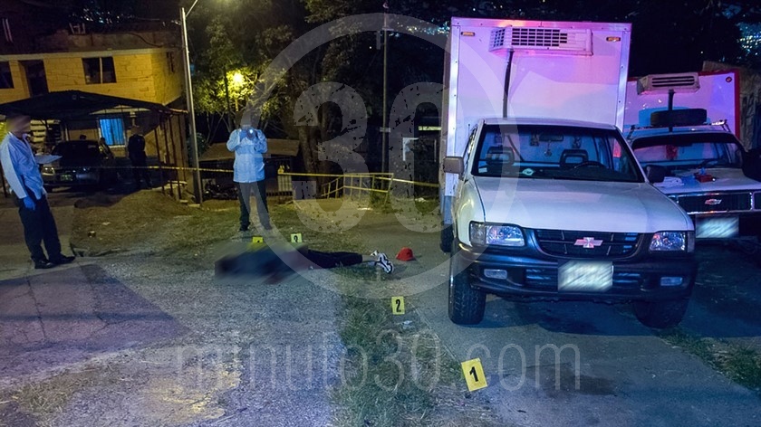 EN FOTOS Y VIDEO: Este joven apareció muerto a balazos en Robledo, pero nadie vio ni escuchó nada 2 homicidio en Robledo Villa FLora 6