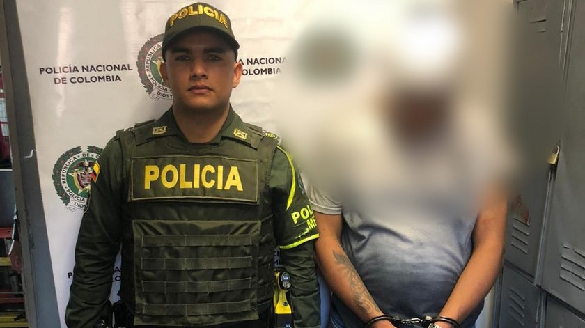 Foto y Vídeo: Quería robar en un Centro Comercial en la Alpujarra, se escondió en el Metro y fue capturado 1 020220 IM%C3%81GENES Captura METRO 1