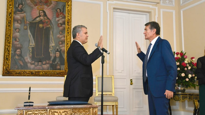 Ángel Custodio Cabrera se posesionó en la Casa de Nariño como nuevo ministro de Trabajo