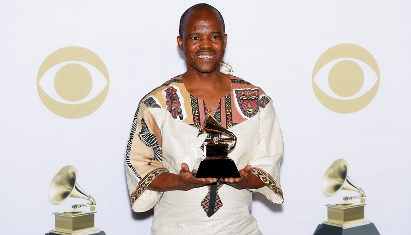 Muere Joseph Shabalala, fundador del coro sudafricano Ladysmith Black Mambazo