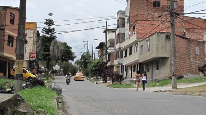 Con trauma craneoencefálico dejaron a ratero que hizo de las suyas en las Cabañas en Bello 1 barrio cabanas bello