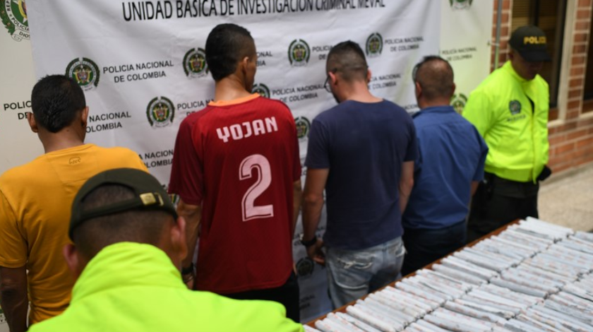 A prisión los cuatro sujetos que cogieron en Zamora 587 barras de explosivos 1 capturados con baras de explosivos en zamora