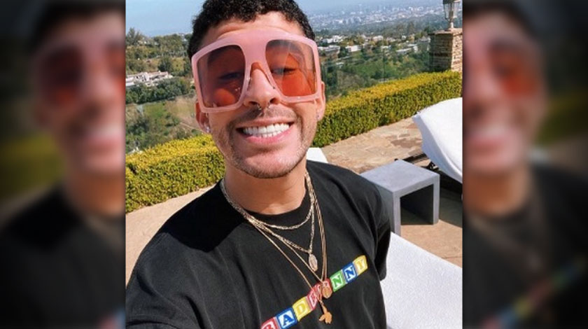 Bad Bunny y Rosalía revolucionan “SNL” cantando en español