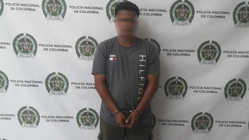En foto: Capturado una persona que portaba consigo 140 cigarrillos de marihuana en el municipio de Bello 1 captura marihuana bello 1