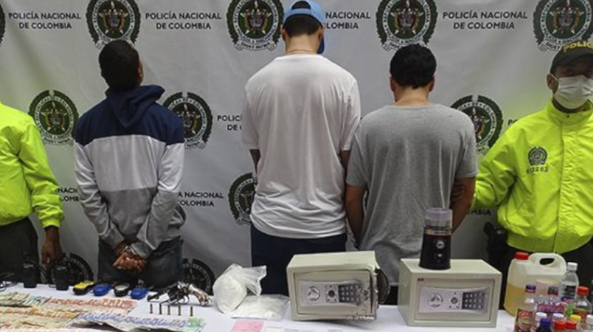 La Policía se les metió al ‘rancho’ a “Los Pachelly” de Bello y logró la captura de tres 1 capturados