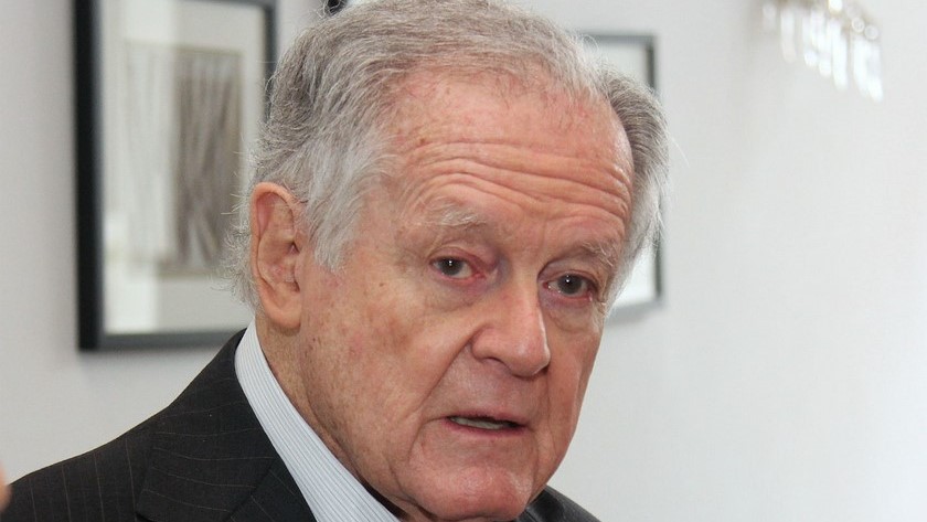 En foto: El Empresario Luis Carlos Sarmiento dona $80 mil millones de