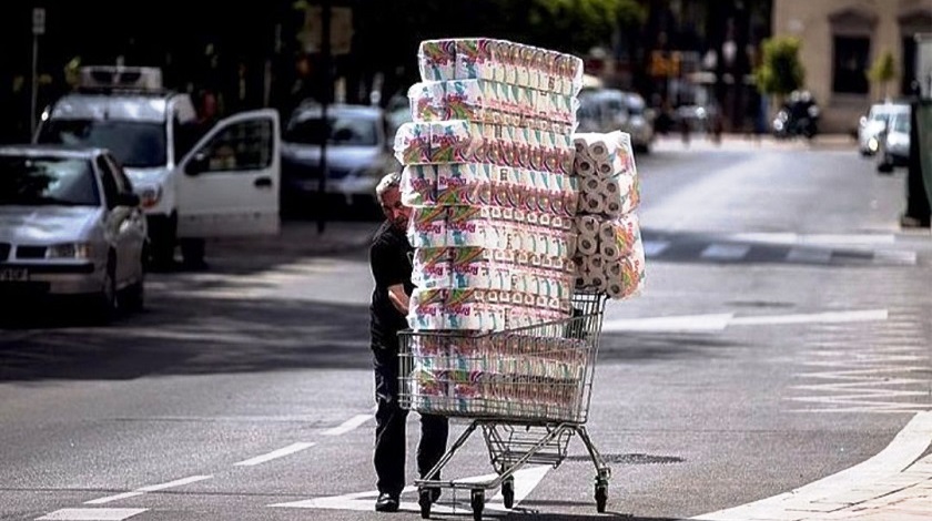 ¿A qué se debe la adquisición masiva de papel higiénico?
