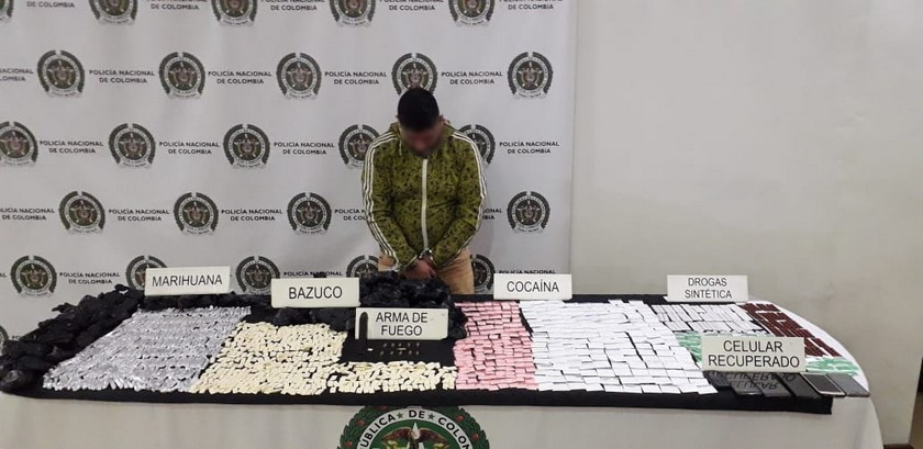 Operativo en una vivienda del barrio Jesús Nazareno dejó un capturado y gran cantidad de droga incautada 2 30 04 20 capturado drogas bolivar