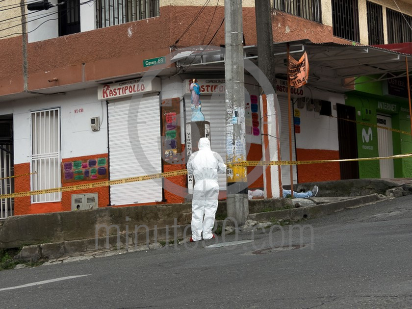 Fotos: Así fue la inspección técnica del joven que asesinaron a disparos en Castilla 20 30 04 20 inspeccion tecnica asesinado castilla