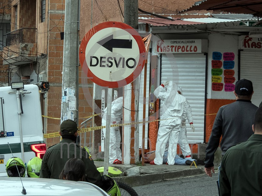 Fotos: Así fue la inspección técnica del joven que asesinaron a disparos en Castilla 24 30 04 20 inspeccion tecnica asesinado castilla6