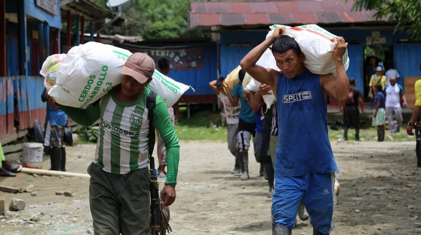 Gobernación de Antioquia entregó 2 toneladas de ayudas alimentarias a las comunidades indígenas de Mandé, Urrao