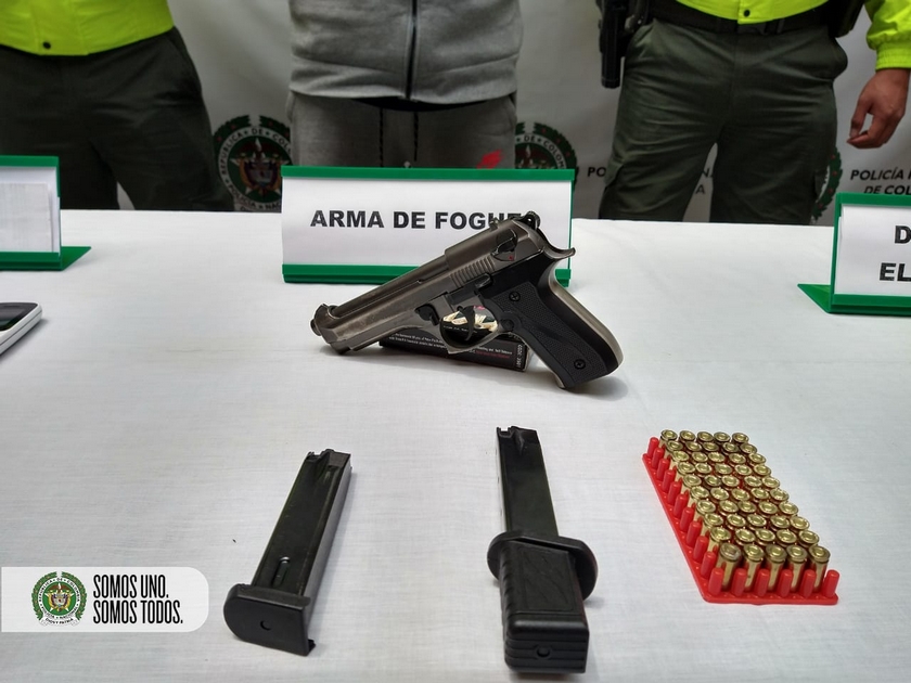 Video: Así fue la captura de 'Chepe', uno de los duros de La Oficina 2 arma incautada a alias chepe
