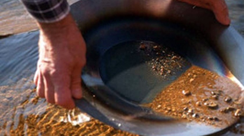 Secretaría de Minas prorroga suspensión de diligencias administrativas hasta el 11 de mayo