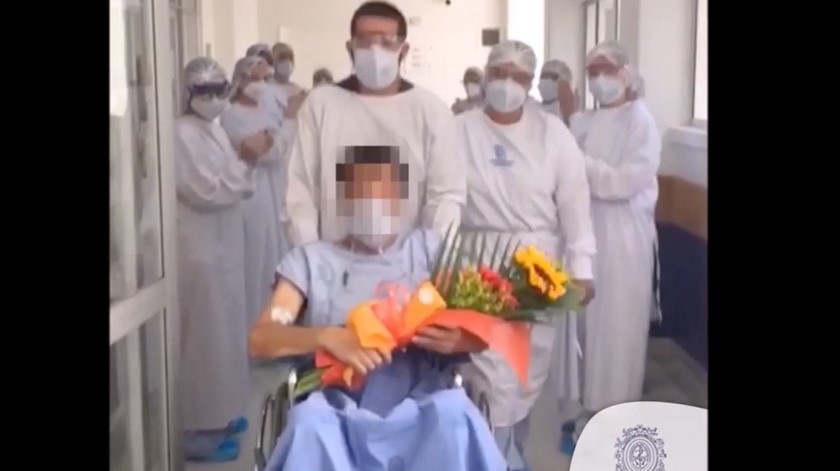 En video: Luego de 23 días internado en una UCI por la COVID-19, paciente le gana la batalla en la ciudad de Medellín