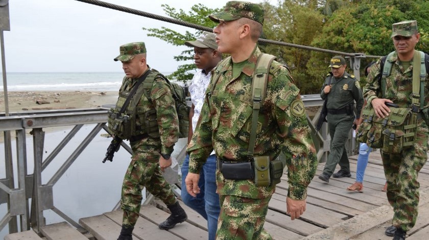 En fotos: Comandante de la Séptima División del Ejército visitó Acandí, Chocó, revisando el cumplimiento de la cuarentena preventiva