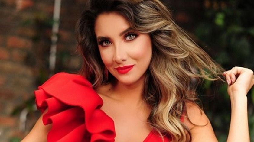 Ex novio acompaña en duro momento a Daniella Álvarez