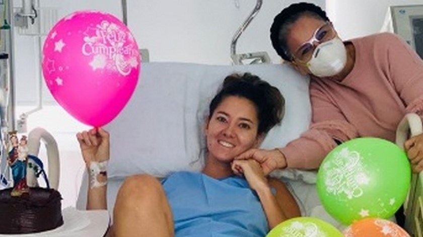 VIDEO: Con su familia, Daniella Álvarez por primer vez salió a dar un ‘paseo’ tras la amputación de su pie