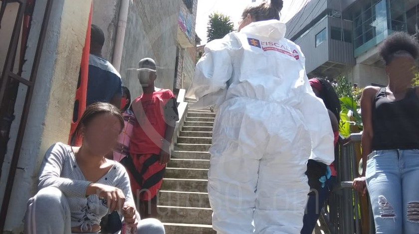 MUJER HALLADA SIN VIDA EN LA COMUNA 8 (7)