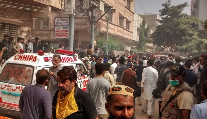 Un avión se estrelló en Pakistán con 107 personas a bordo