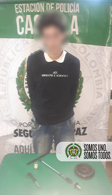 ¡Qué liso! Se robó una moto halada pero fue capturado por la Policía Metropolitana en el barrio Aranjuez 2 captura aranjuez1