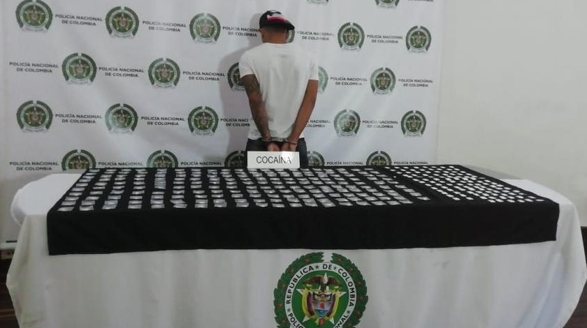 En “el paquete” llevaba una bolsa con 610 dosis de base de coca 1 capturado con drogas en la parte intima