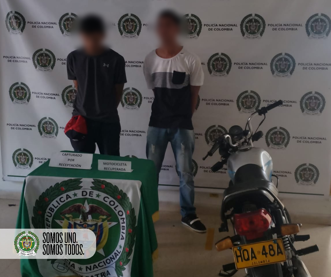 Gracias a las cámaras LPR fueron capturados dos personas que se movilizaban en una moto robada 2 capturados