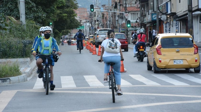 ¡A desempolvar los patines y la bici! Regresan las ciclovías a Medellín, conozca horarios y recorridos