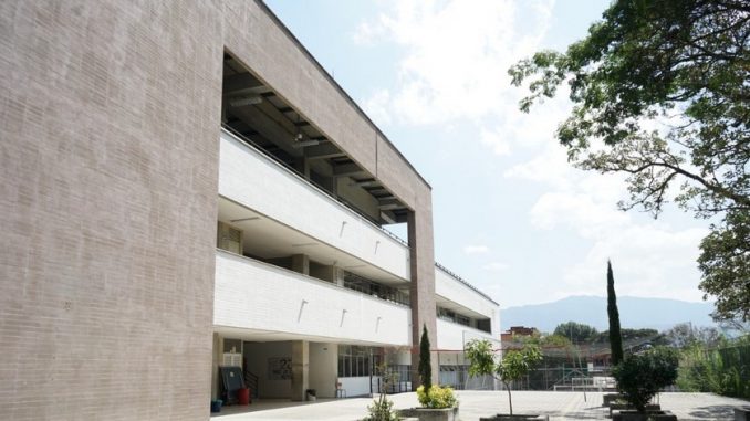 educacion itagui