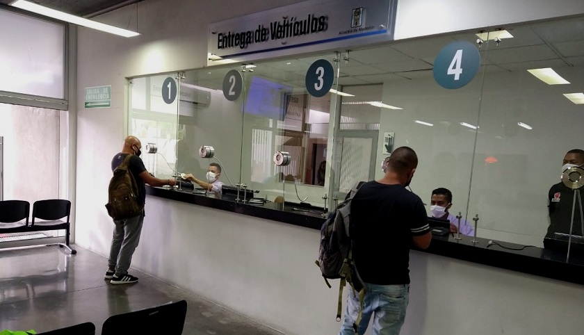 entrega vehículos Medellín