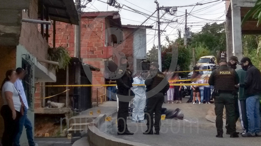 EN FOTOS: Identifican al hombre que asesinaron cuando salía de una reunión familiar en Altavista 8 inspección en altavista 11-05-2020 (3)