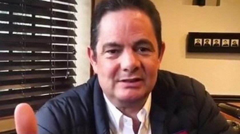 Para “evitar masacre laboral” se deben flexibilizar algunos costos en las empresas: Vargas Lleras en su defensa