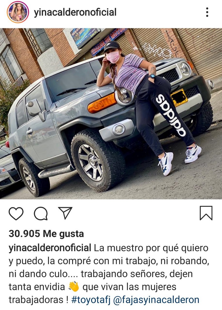 Yina Calderón presume carro