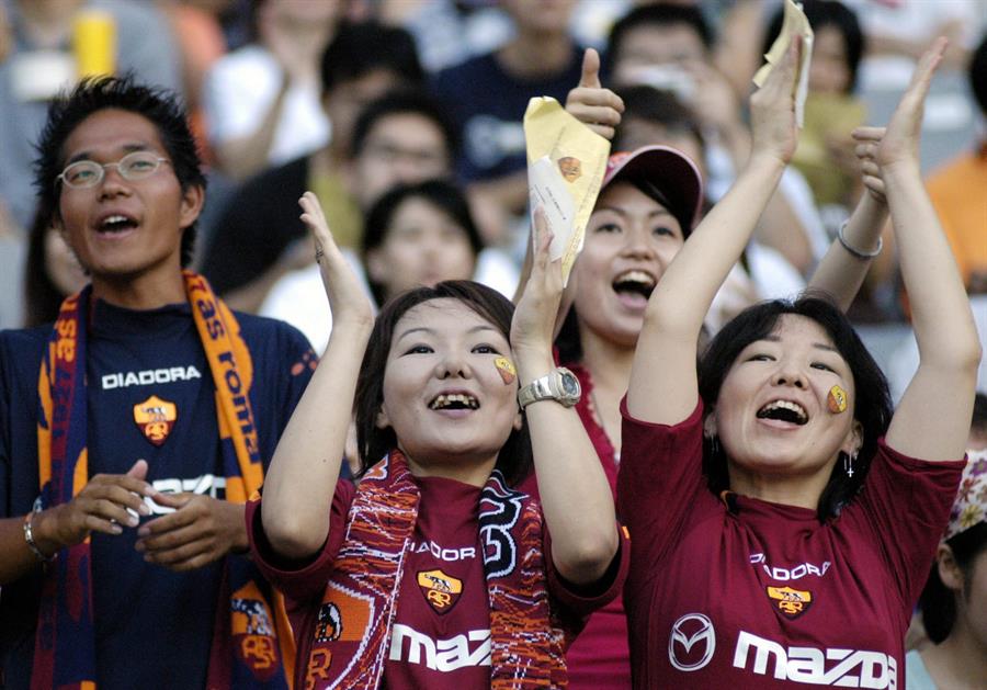 La liga nipona de fútbol se reanudará con partidos entre los equipos